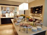 Hilton Garden Inn Charlotte/Concord - breakfast