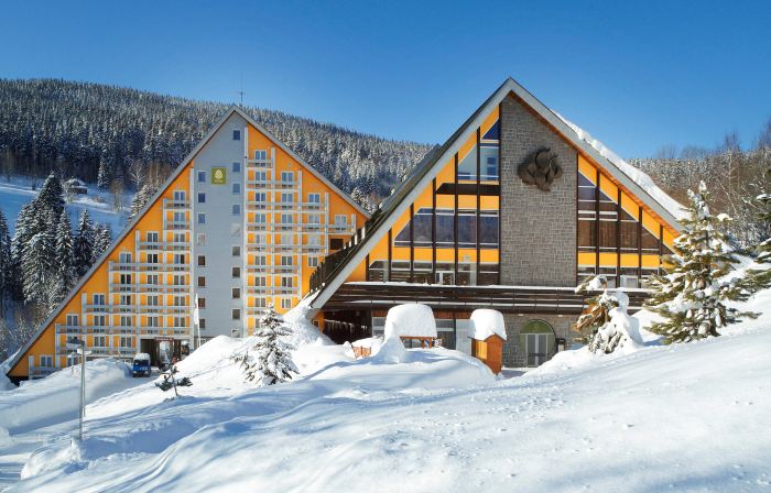 Pinia Hotel & Resort