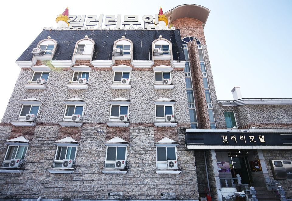 증평 갤러리 무인텔 로비