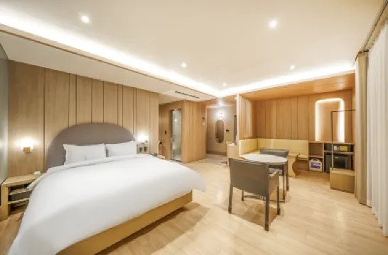 Daegu Dongseong-ro H Avenue Dongseong-ro Daegu Station 大邱駅周辺のホテル