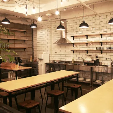 Gyeongju Pungdengi Hostel Отели рядом с достопримечательностью «Храм Сундокджон»