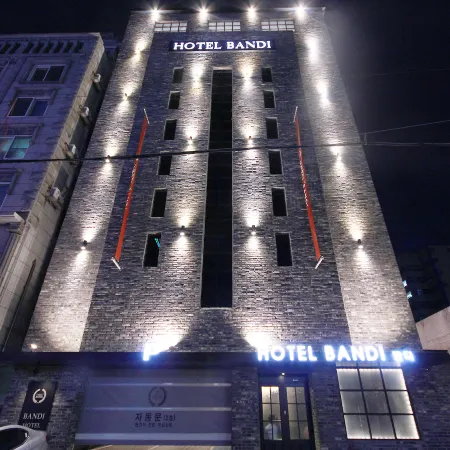 Hotel Bandi