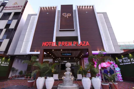 Prem Plaza Hotel Отели рядом с достопримечательностью «Railway Station Park»