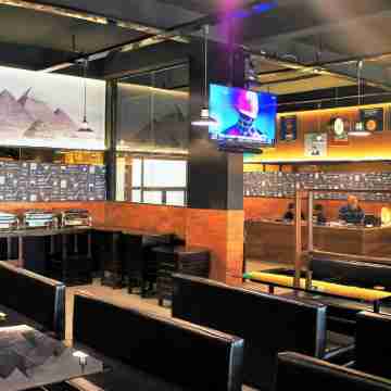 Stovehouse Inn Dining/Meeting Rooms