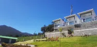 Mountain Trails | Rooms in a Pool Villa Hotels near Haunted office