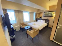 Lagunasuite Shinyokohama