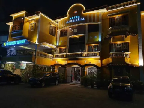 Mahadria Heritage Hotel by TripleTree Hotels in Cipare