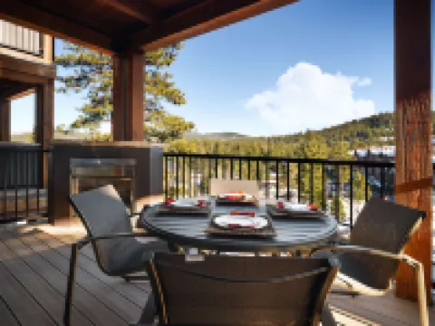 Hyatt Vacation Club at Northstar Lodge Hotels in Placer County