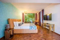 Java Rain Resort