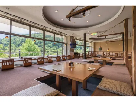 Hotel Hanasarasa Отели в г. Нагисо