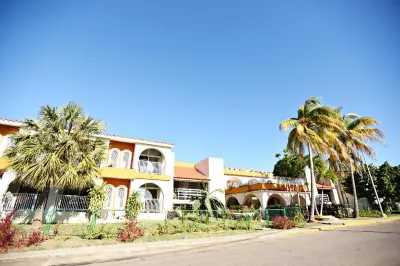 Starfish Las Palmas Hotels near Playa Varadero