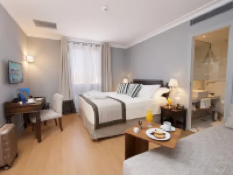 Aenos Hotel Hotels in Kefallinia