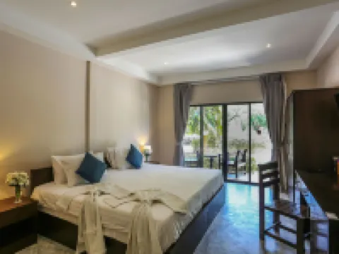 Naiharn Beach Resort Hotels near Nai Han Beach