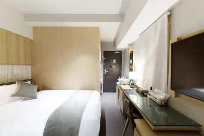 Hotel Hillarys Shinsaibashi Hotels near Adam Lounge