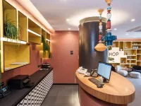 Aparthotel Colombo Roma Hotels near Garbatella