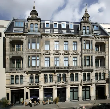 Numa Berlin Arc Отели рядом с достопримечательностью «Embassy of the Netherlands»