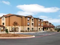 Microtel Inn & Suites by Wyndham Round Rock Hotels in Round Rock