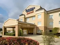 Fairfield Inn & Suites Marshall Hotels in Marshall