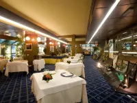 Hotel Savoy