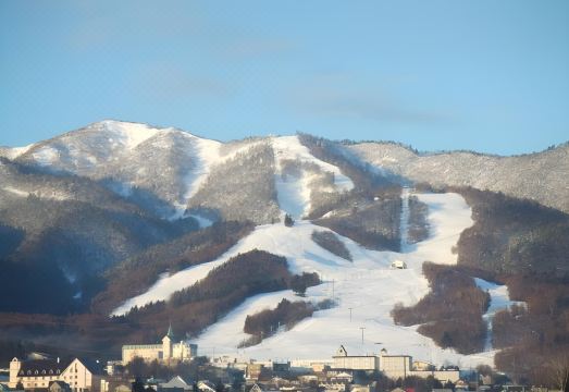 1. 민슈쿠 아키바..