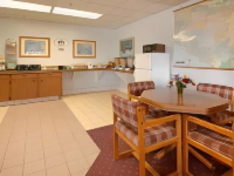 Costa Mesa Inn - Newport Beach Area