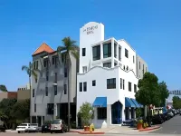 La Pensione Hotel Hotels near Santa Fe Depot