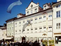 Posthotel Kolberbräu GmbH & Co. KG Hotels in der Nähe von Schürpfen Wasserfall