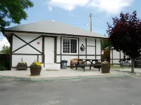 Rosedale Motel Hotels in Summerland