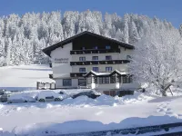 Berghotel Presslauer Hotel a Gundersheim Gailtal
