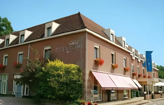 弗萊徹羅蘭德餐廳酒店