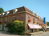 Fletcher Hotel Restaurant Rooland Hotels in der Nähe von Archeo Route Limburg - Erf uit de IJzertijd