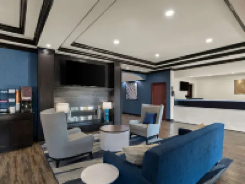 Comfort Inn & Suites Atoka Hotels in Atoka