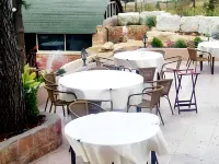 Alhambra Palace Hotel Suites - Ramallah Hotels in Ramallah