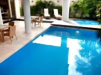 Hotel Marcelius - プール