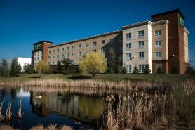 Holiday Inn Express & Suites SPRUCE GROVE - STONY PLAIN by IHG