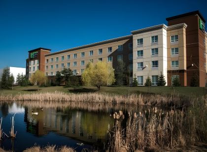 Holiday Inn Express & Suites SPRUCE GROVE - STONY PLAIN by IHG