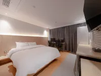 Siheung Brown Dot Jeongwang 始興市のホテル
