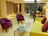 Poetry Building Recoleta - Homestays