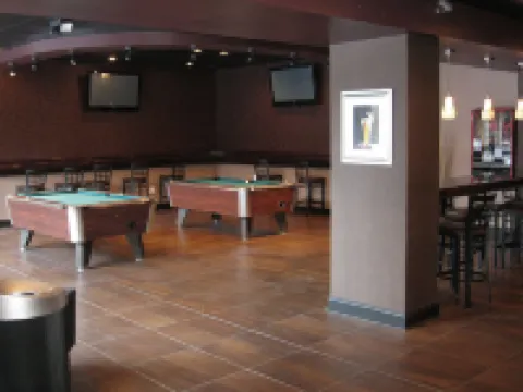 コーズウェイベイ ホテル ランシングのホテル