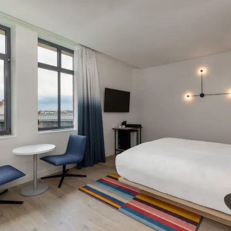 Aloft Dijon