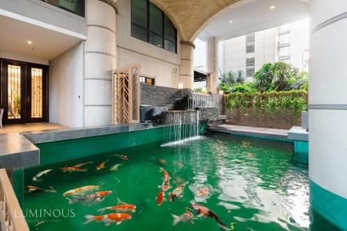 Exclusive D1mension in District 1 3BR Apartment FreePoolSaunaGym(Căn hộ cao cấp D1mension 3 Phòng ngủ tại Quận 1/ FreeGymPoolSauna)_5