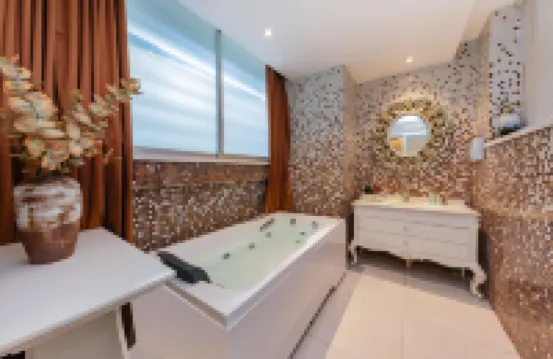 โบยา โฮเทล