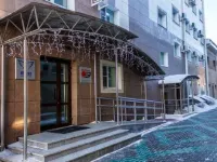 Зарина Отели рядом с Аэропорт Хабаровск