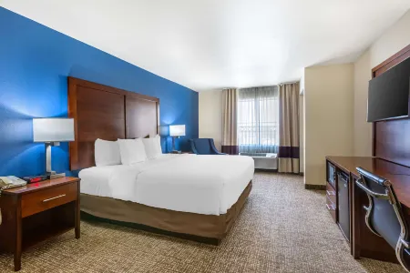 Comfort Inn and Suites Yuma I-8