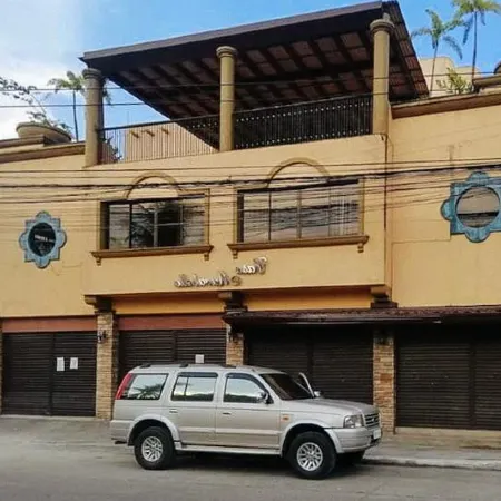 RedDoorz @ Casa Marabella Villamonte Bacolod City