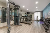 Best Western Plus Lafayette Hotel University Area - Gym