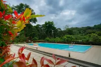 The Sanihara Hotel And Resort - Kolam Renang