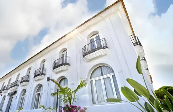 阿爾瓦伊達酒店