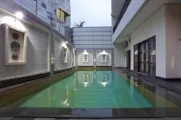 잠불루욱 맨션 파쿠부워노