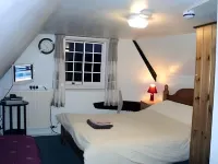 Three Horseshoes Inn Hotels in Huntingdon
